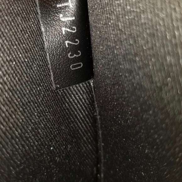 authentic LOUIS VUITTON Reverse Monogram Eclipse Trio Messenger Large Pochette - Picture 5 of 6